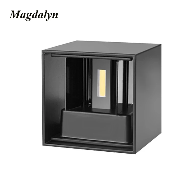 Applique murale en forme de Cube avec capteur Magdalyn, imperméable, moderne, éclairage d'intérieur, luminaire décoratif d'intérieur, idéal pour un balcon ou un Patio