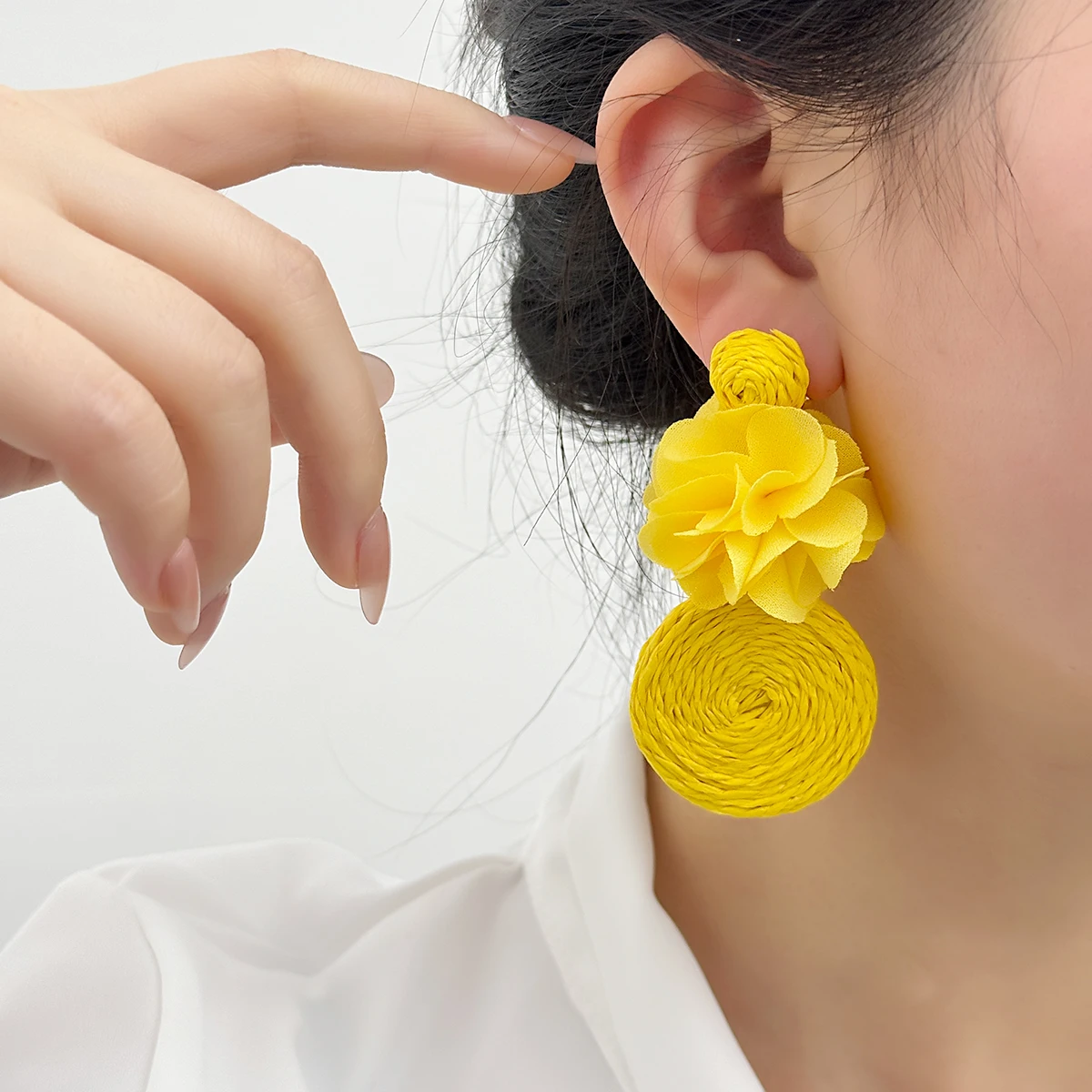 

Exaggerated Flower Earrings For Women Summer Style Unique Seaside Earrings New Dopamine Colored Earrings For Women