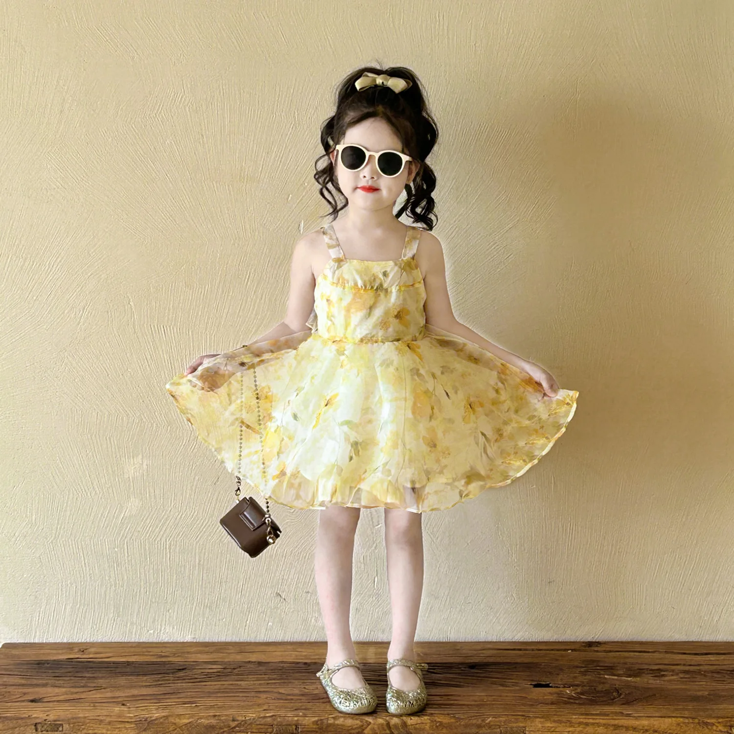 

Girls Skirt 2025 Summer New Childrens Clothing Korean Style Girl Baby Sweet Backless Suspender Net Gauze Skirt Casual Simple