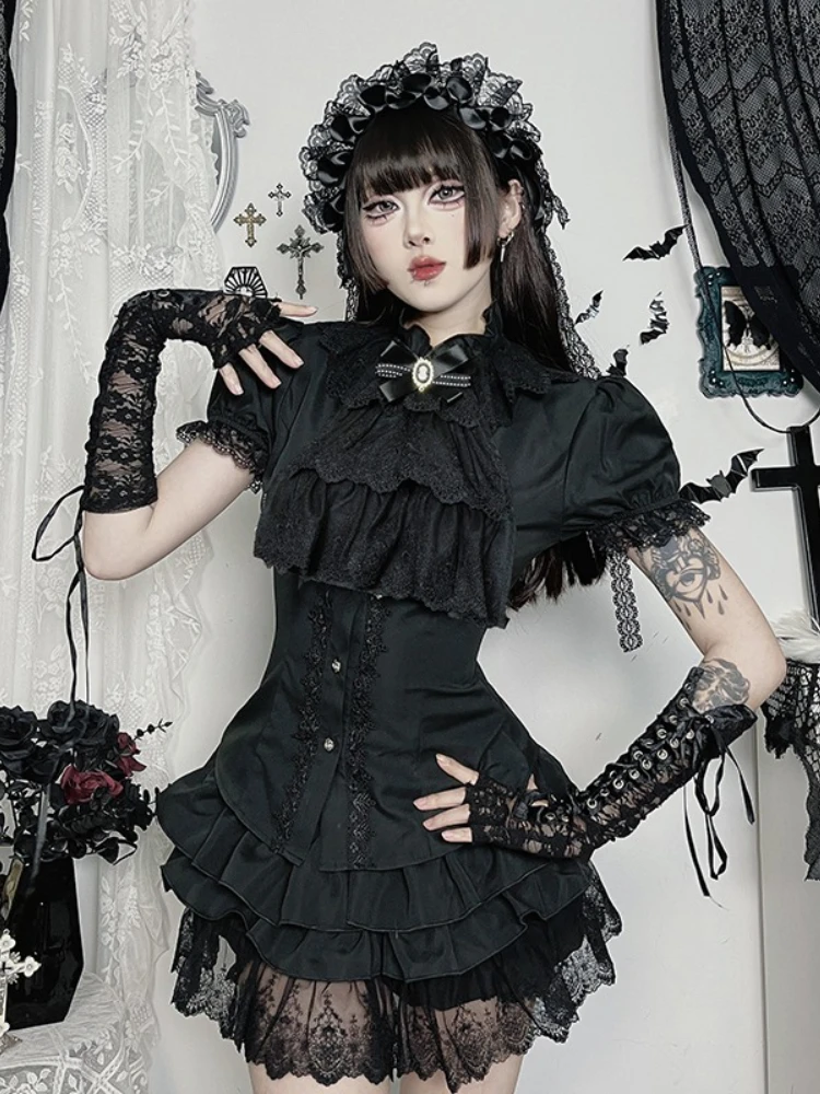 AltGoth قصر نمط خمر القوطي قميص المرأة الظلام مثير الحلو الجمالية الدانتيل المرقعة نفخة الأكمام بلوزة تنوعا الهذيان وتتسابق