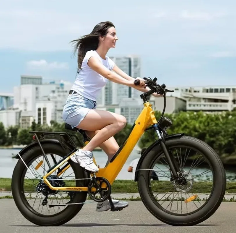 

E26-ST-EU Oil Brake Fat Snow Tires 250w 140KM Famale Version New Electric Mountain Bike 26*4.0 Inch 48v16ah
