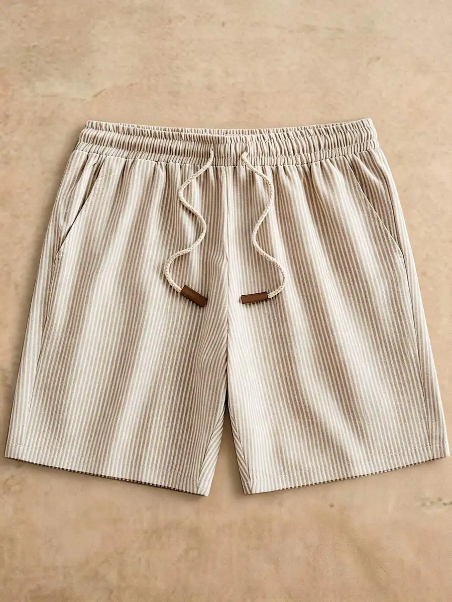 Manfinity VCAY Men's Vertical Stripe Relaxed Fit Drawstring Waist Shorts , Vacation , Football