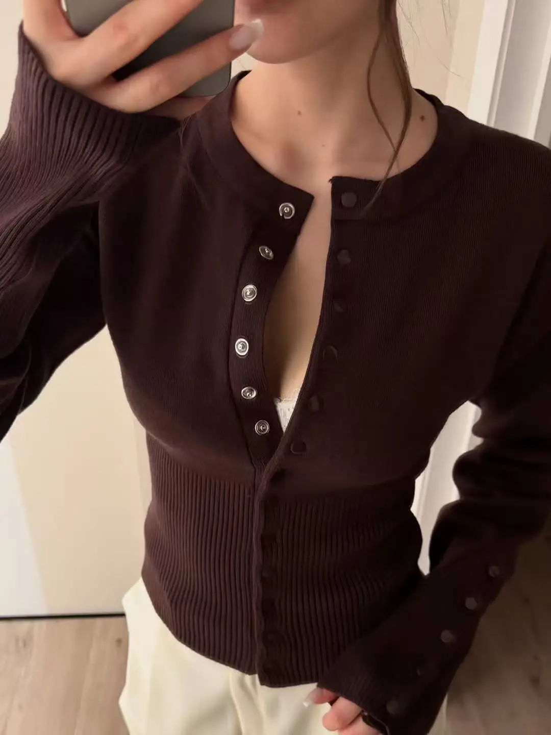 Autumn and Winter New French Classic Style Texture Round Neck Casual Knitted Cardigan Top Women's Sweater Ropa Mujer