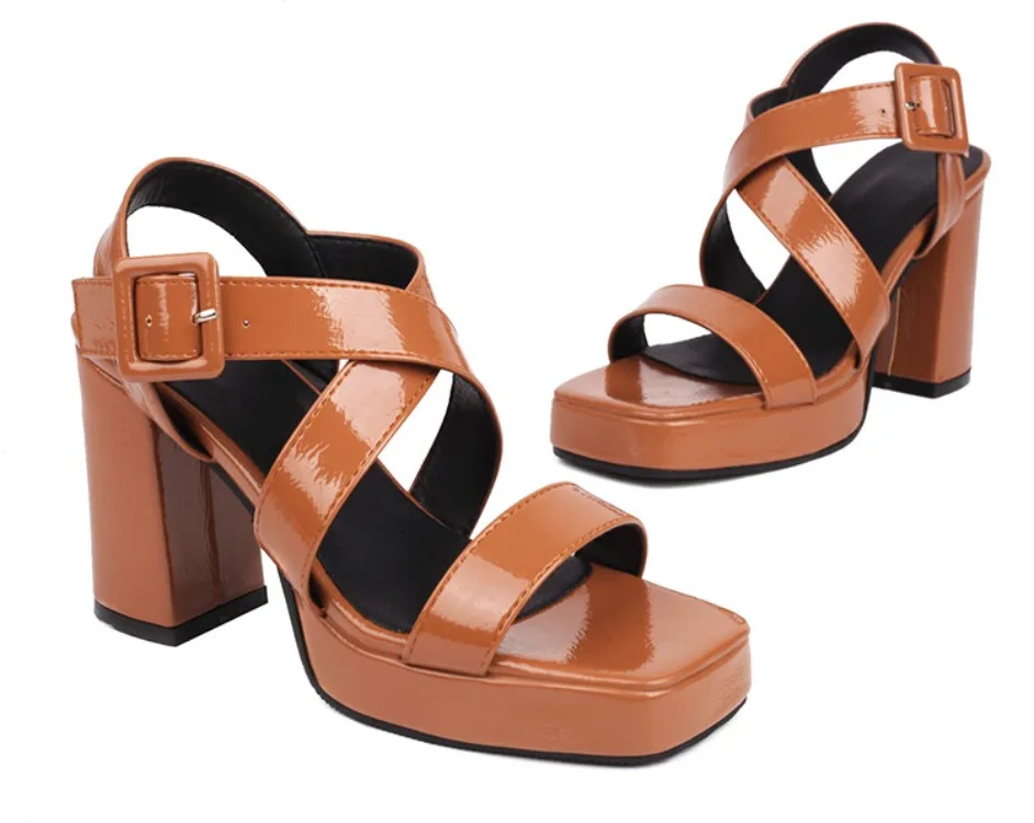 Nieuwe Vierkante Neus Dikke Hak Sandalen Met Hoge Hakken Met Comfortabel, Ademend En Minimalistisch Design