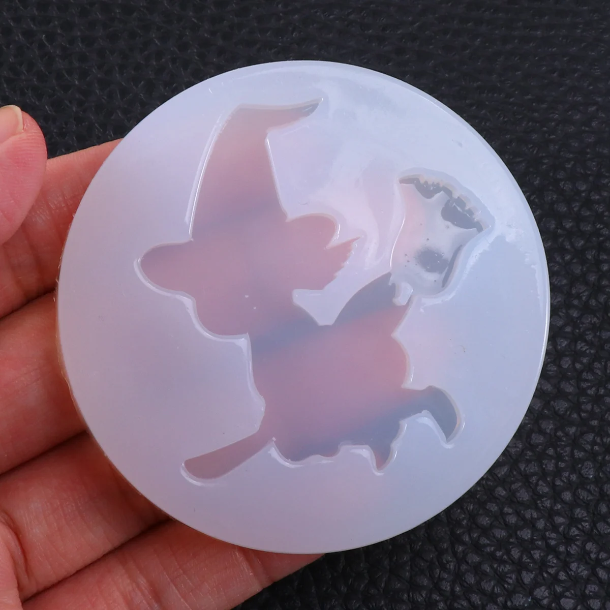 

4Pcs Silicone Jewelry Mold DIY Uv Resin Craft Witch Shape Pendant Maker Flexible Reusable Baking Cake Accessory Tool
