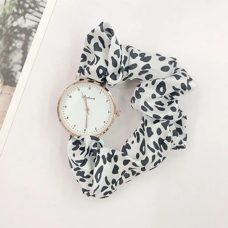 Креативные цифровые часы с лентой для женщин, элегантные студенческие часы без застежки, цветной тканевый ремешок, кварцевые часы