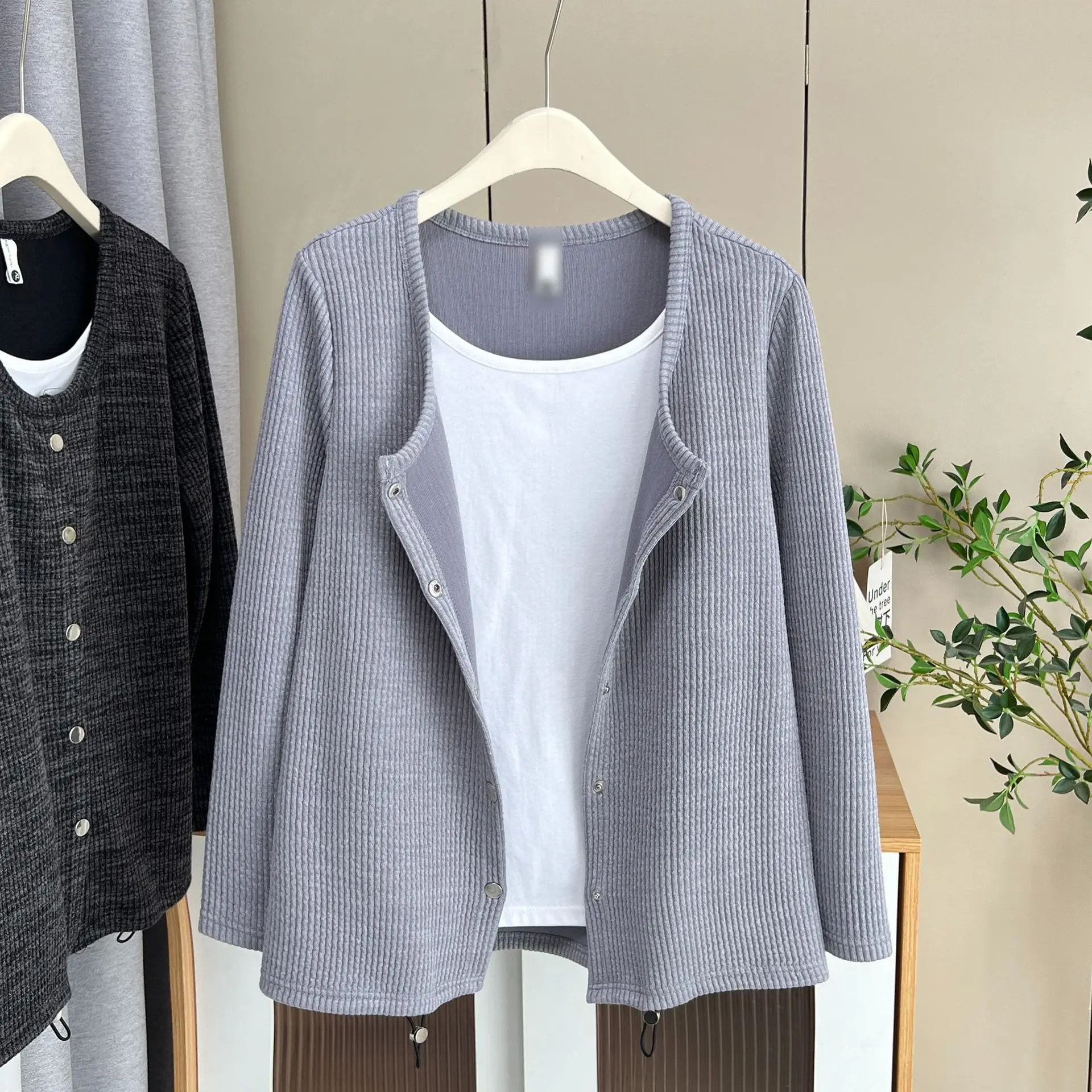 XXXXL موضة حجم كبير البلوزات النسائية الرجعية وهمية قطعتين محبوك جديد الخريف عادية كم طويل لاعبا 2562