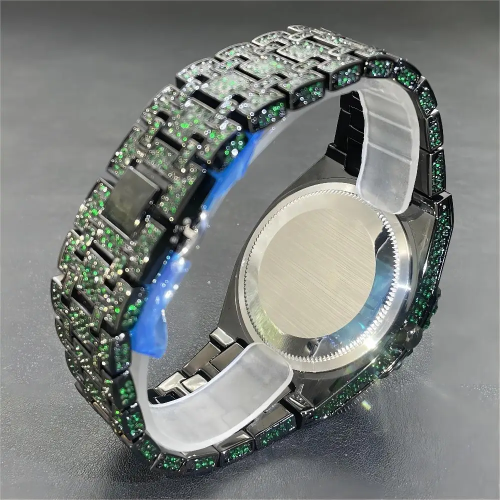 Reloj de pulsera de cuarzo para hombre, cronógrafo de lujo con diamantes brillantes, estilo Hip Hop, color verde, novedad de 2024