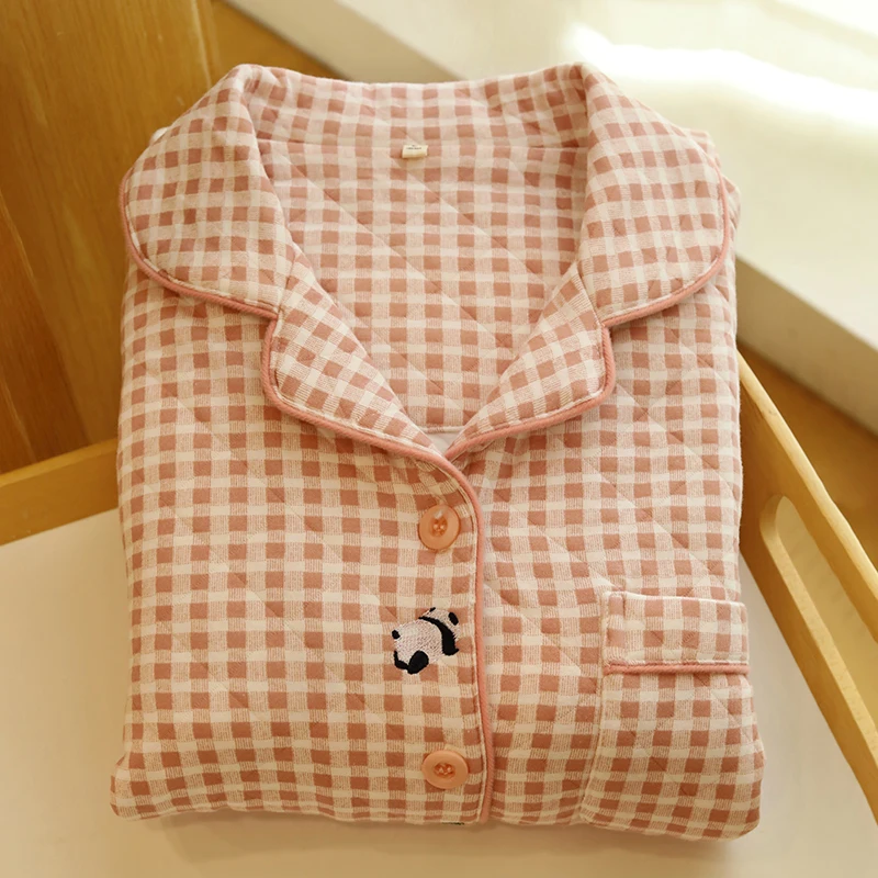 Winterpaar aus reiner Baumwolle, dreilagige Baumwolle, gepolstert, dicke Pyjamas, Cartoon-Stickerei, warme Winterkleidung für Männer und Frauen