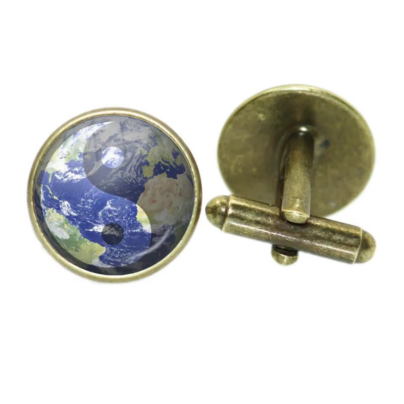 Men\'s Fashion Globe Earth Cufflinks Silver/Ancient Bronze Colour Cuff Button for Male Gentleman Shirt Wedding Cuff Links Gifts