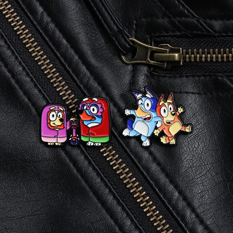 Cartoon anime character brooch, blue yellow cute little dog, fixed adjustment, waist cinching, clothing decoration, alloy badge