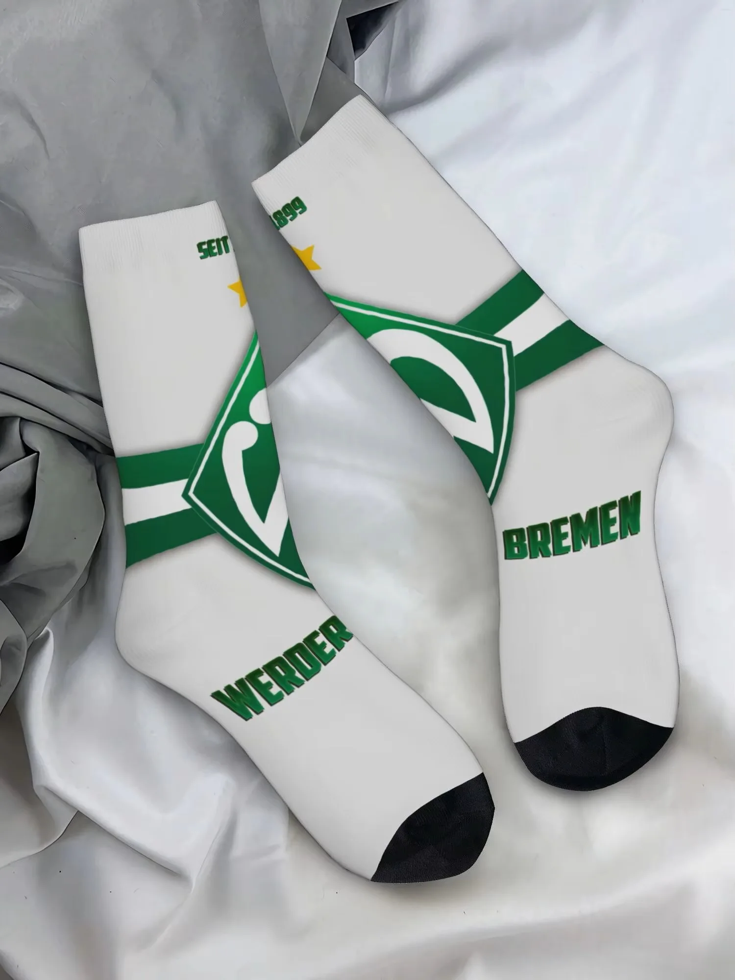 Happy Funny Werder Bremen Vintage Harajuku Werder Bremen Hip Hop Novelty Seamless Crew Crazy Sock Match Day Essentials
