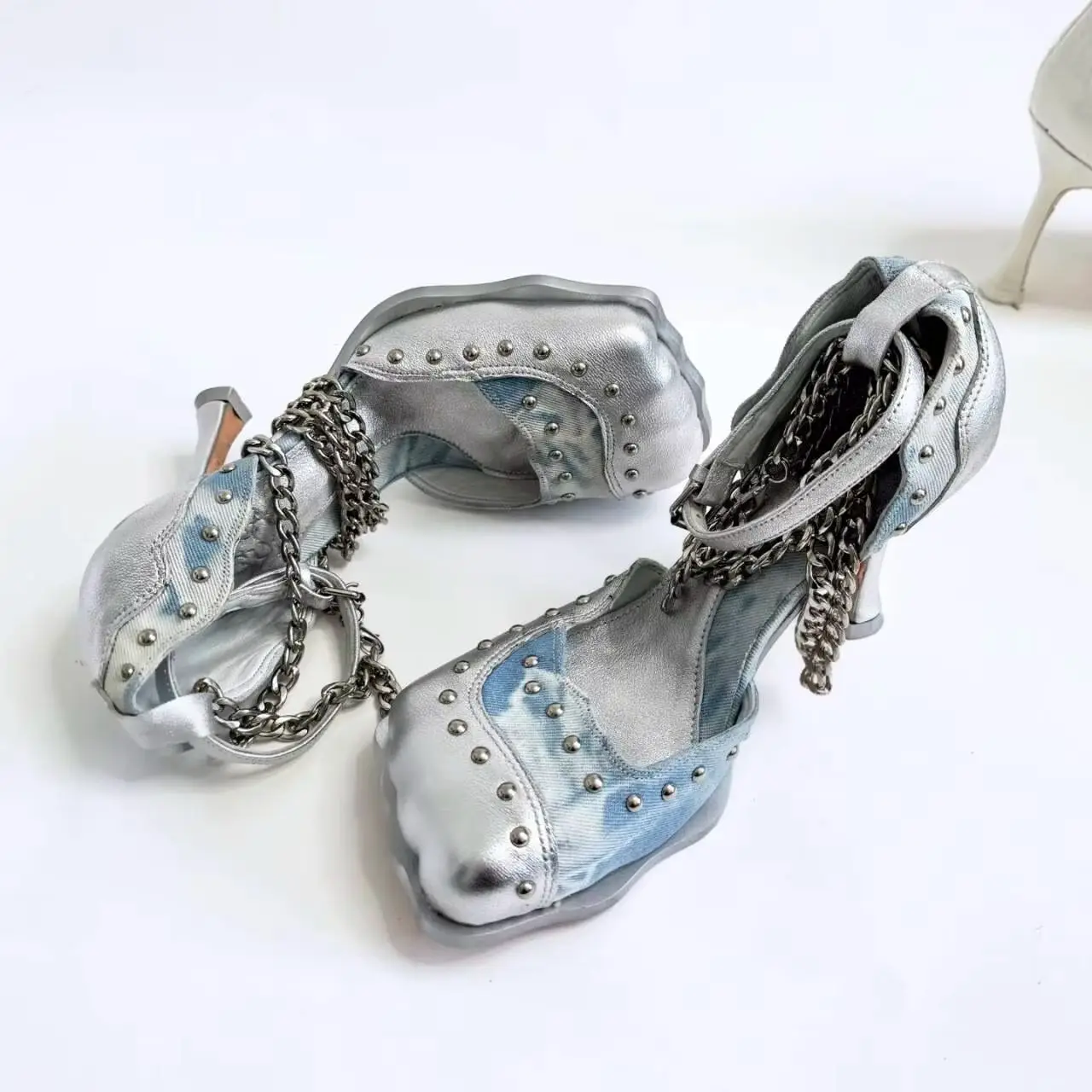 Strange Style Toe Shallow Metal Chain Rivets Women Marry Jane Shoes Stiletto High Heels Buckle Strap Design Large Size Pumps