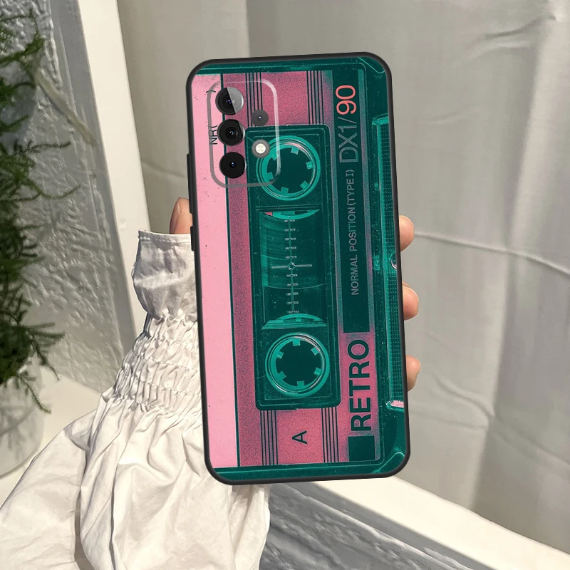 Custodia con nastro VHS retrò per Samsung Galaxy A16 A36 A56 A06 A13 A53 A33 A23 A55 A35 A17 A54 A34 A14 A52 A32 A15