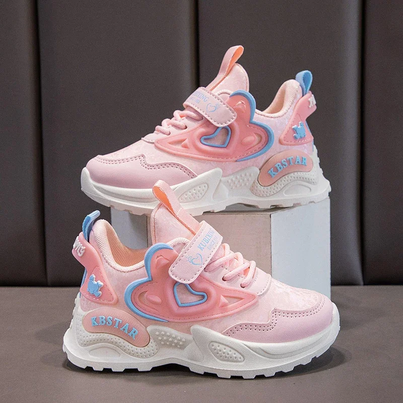 Girls Running Shoes Children Sneakers Fashion Classic Hot Sale Kids School Casual Sports Shoes Anti-skid Pink with Love Heart