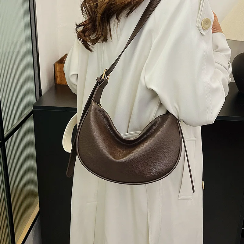 

‌2025 Women's Retro Shoulder Bag Large Capacity PU Leather Crossbody Bag for Travel Anti-Theft Stylish Handbag Autumn Winter