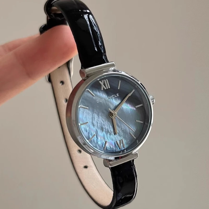 2025 waterproof quartz watch birthday gift retro classic trend women's watch elegant and simple