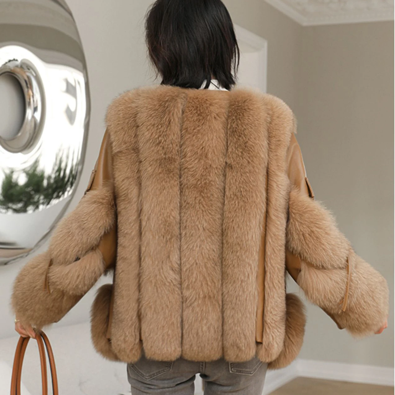 Manteau en fourrure de renard naturel pour femme, veste courte, peau de mouton véritable, épissure chaude, fourrure de renard de luxe, CombLady, haut de gamme, nouveau, 2023