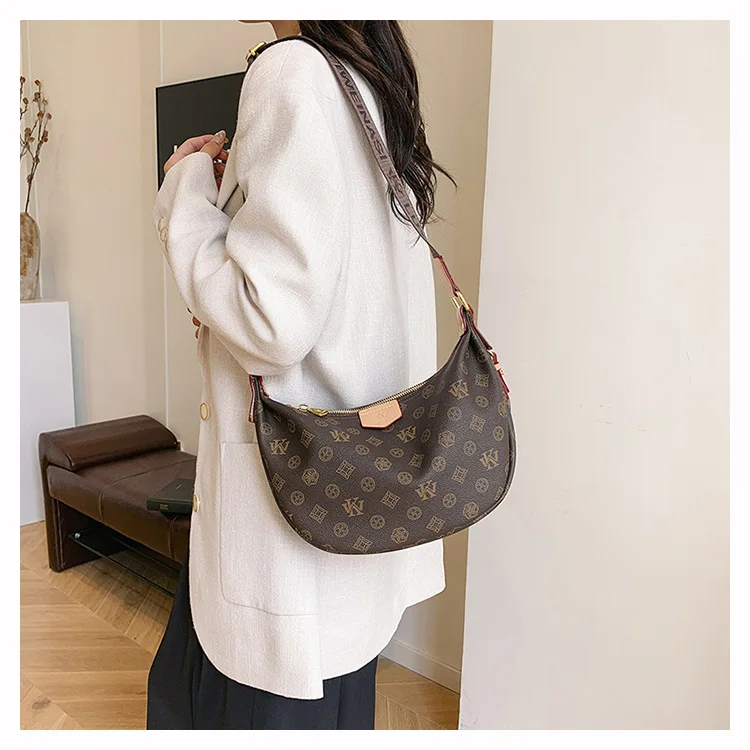 حقيبة كروس على الطراز الفرنسي الجديد لعام 2025 - محفظة ذات سعة كبيرة، حقيبة كتف كلاسيكية خفيفة الوزن بنمط مبطن