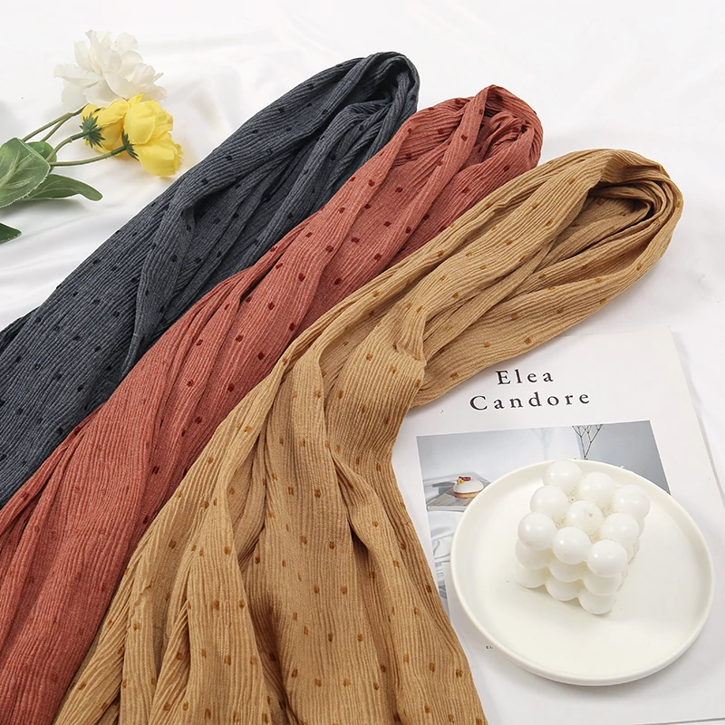 Pom Pom Linen Cotton Long Shawl Solid Scarf Pleated Muslim Woman Hijab Pleated Islamic Shawls and Wraps Wrinkle Bandana Headband