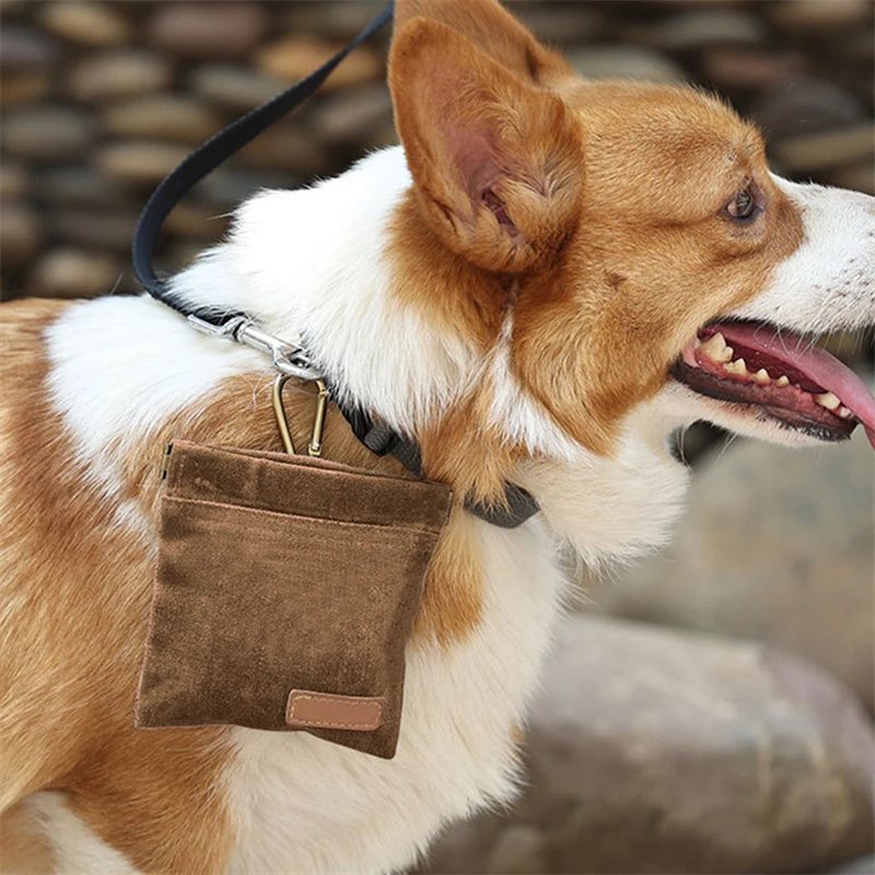 Dog Training Snack Bag Outdoor Travel Pet Dog Treat Pouch Portable Oil Resistance Food Dispenser Bag Durable Pet Accessories