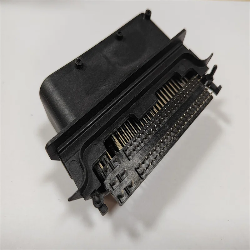 1PCS 94-pin JCCON Automotive Connector Header Pin 2137176-2 High Quality