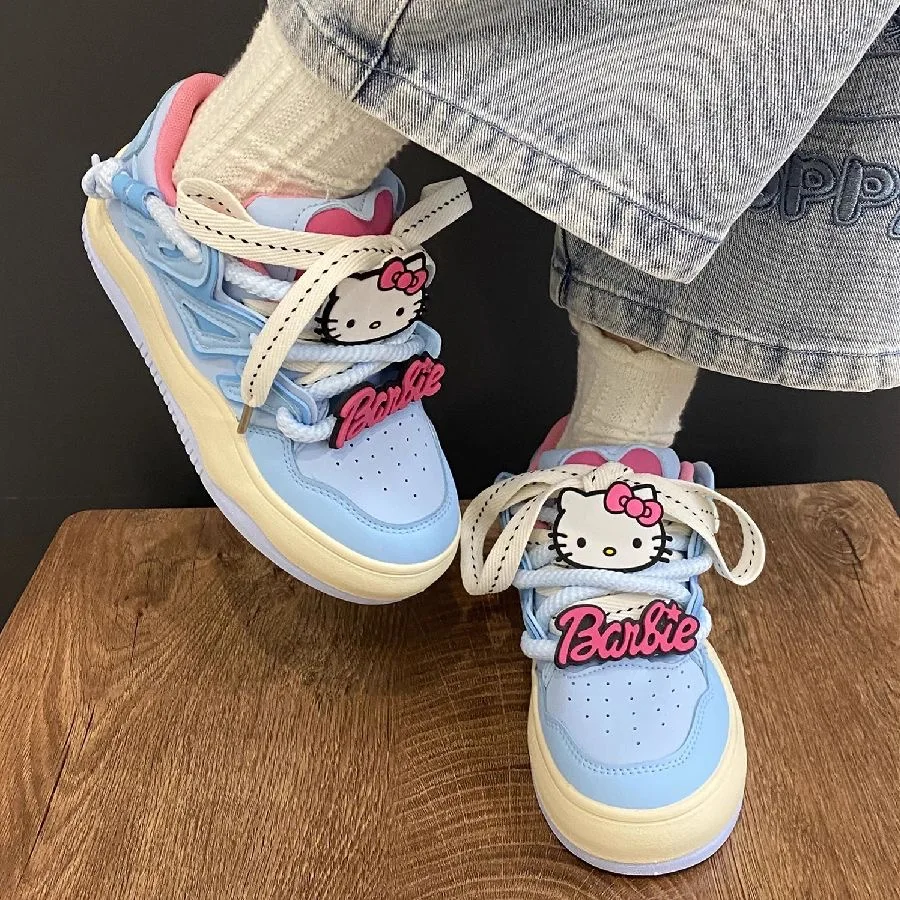 

Hello Kitty collaboration bread shoes casual shoes 2024 autumn new item thick soled board shoes women's sports shoes