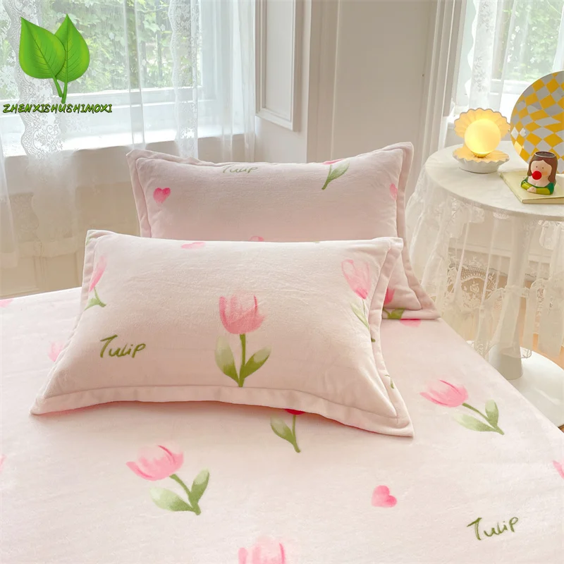 

2Pc Winter Milk Velvet Pillowcase Warm Thickened Skin Friendly Pillow Cover Soft Cute Cartoon Sofa Cover Home Decor Bedding