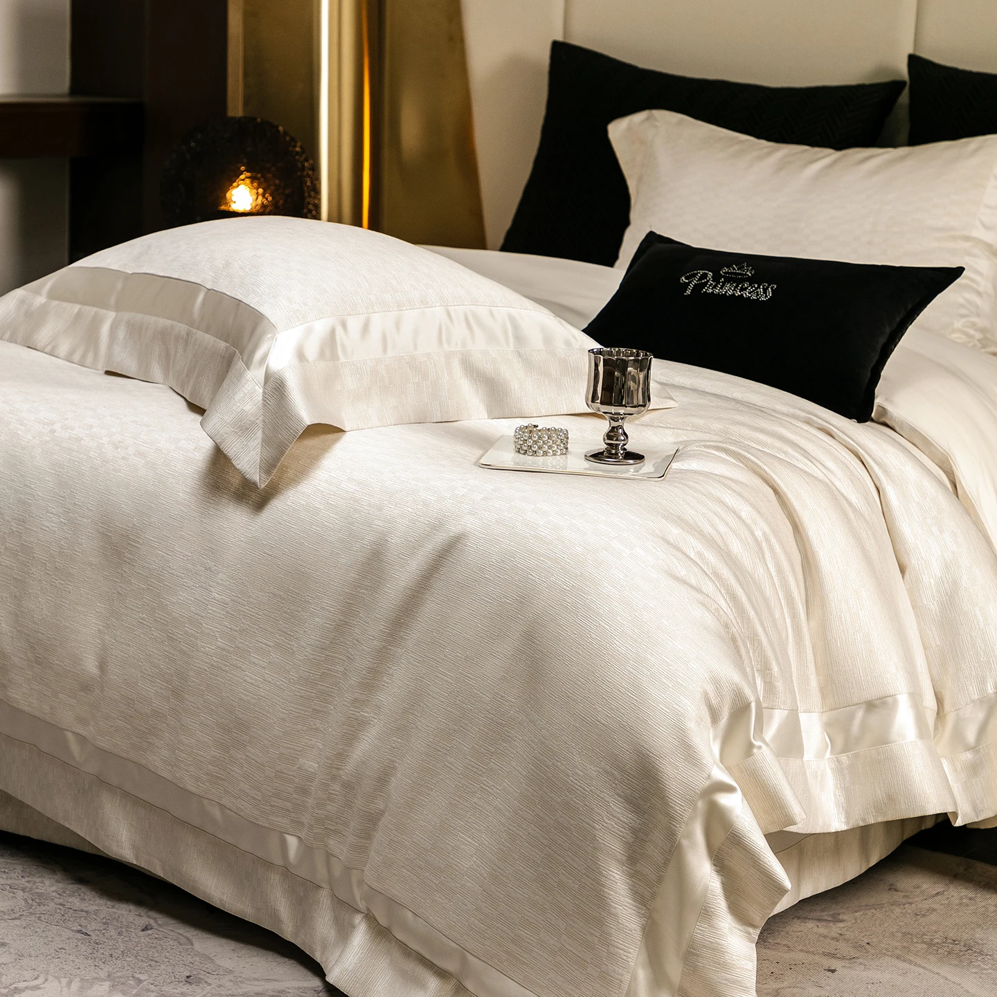 Luxury Thick Woven Jacquard Sa - Embroidery Premium recension och pris