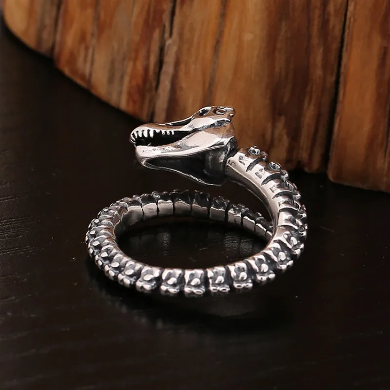 Buyee Sterling Silber großen Ring Finger niedlichen schwarzen Dinosaurier Knochen ring für Frau Mann Mode einzigartige Punk feinen Schmuck Kreis