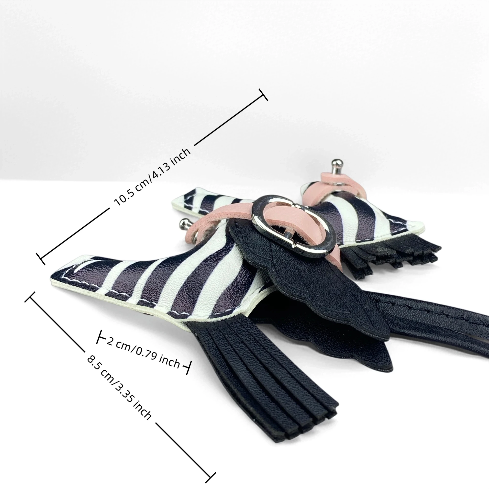 Eleganter Flügel-Pony-Taschenanhänger, handgenähter PU-Leder-Taschenanhänger, 2 Stile Maulkorb- & Zaumzeug-Pferde-Schlüsselanhänger, plüschgefüttertes Geschenk – Detail 12