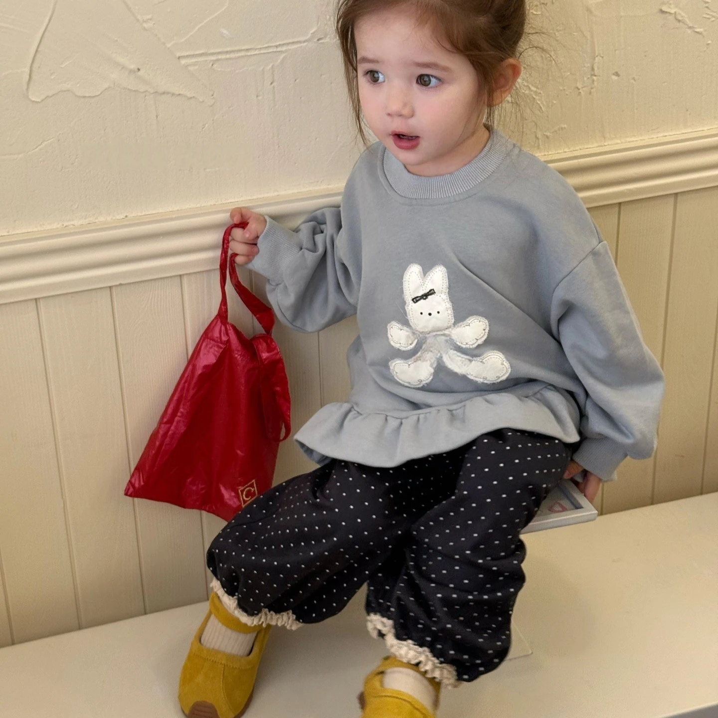 

Girls Suit 2025 Autumn New Children's Clothing Korean Girl Baby Cartoon Print Cute Rabbit Hoodie Pockdot Pants Two-piece Set