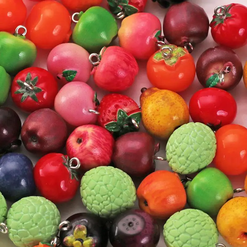 5 Stück 3D-simulierte Frucht-Harzanhänger: Pfirsich-, Birnen-, Erdbeer-Charms für DIY-Ohrringe, Halsketten, Armbänder und Schlüsselanhänger – Detail 6