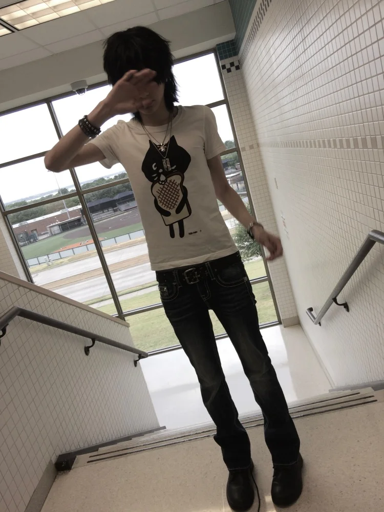 Cute Black Cat Holding Toast Print Off White Short Sleeve T-Shirt Harajuku Style Cartoon Slim Fit Crew Neck Top