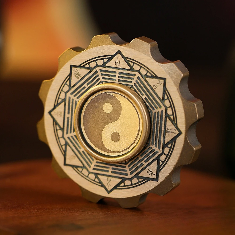 JTEDC Doppelseitiger Wikinger-Piraten-Retro-Messing Rotierender Mechanischer Metall-Fingerspitzenkreisel Stressabbau-Spielzeug