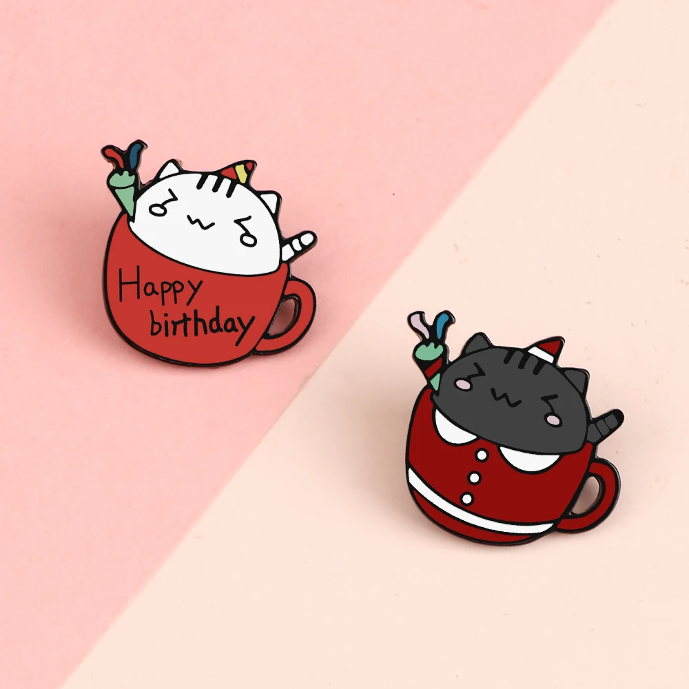 More Styles Cute Cup Cats Creative Animal Brooches Kids Backpack Decoration Badges Women Men Clothes Lapel Pin Jewelry Gift New