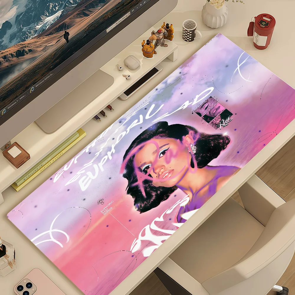 Singer RAYE Rachel Agatha Keen Mouse Pad Large Non-slip Lockedge Desktop Computer Desk Mat Keyboard MousePad Office Game Student