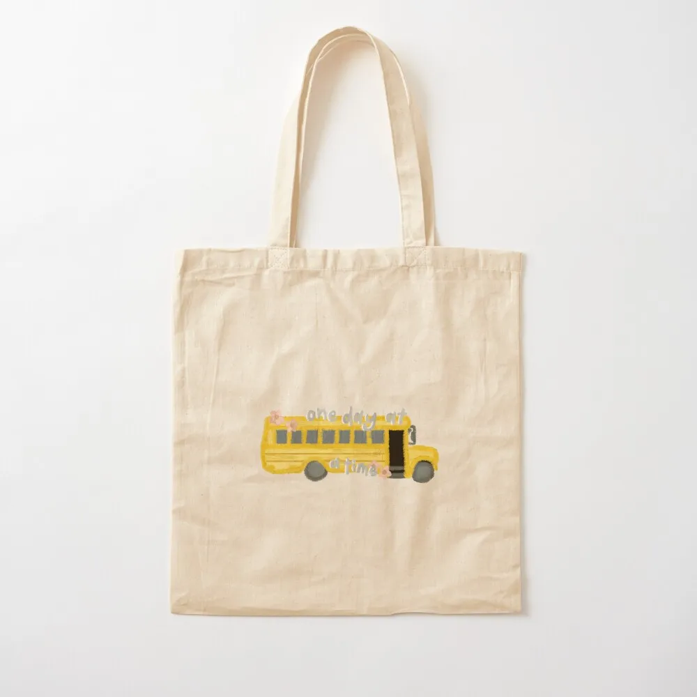 Ateez يوم واحد في وقت Schoolbus Tote Bag حقيبة يد للمتسوقين حقيبة مخصصة حقيبة نسائية هدية