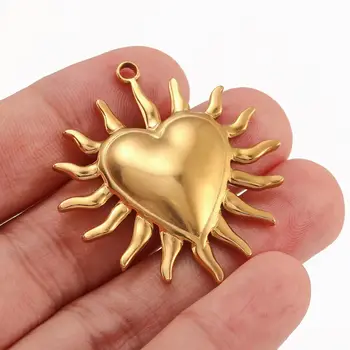 3 個ふわふわスパイクハートチャームヴィンテージ大型ステンレス鋼ラブハートペンダント 18 K PVD ​​メッキ Diy ネックレスジュエリー作成検索