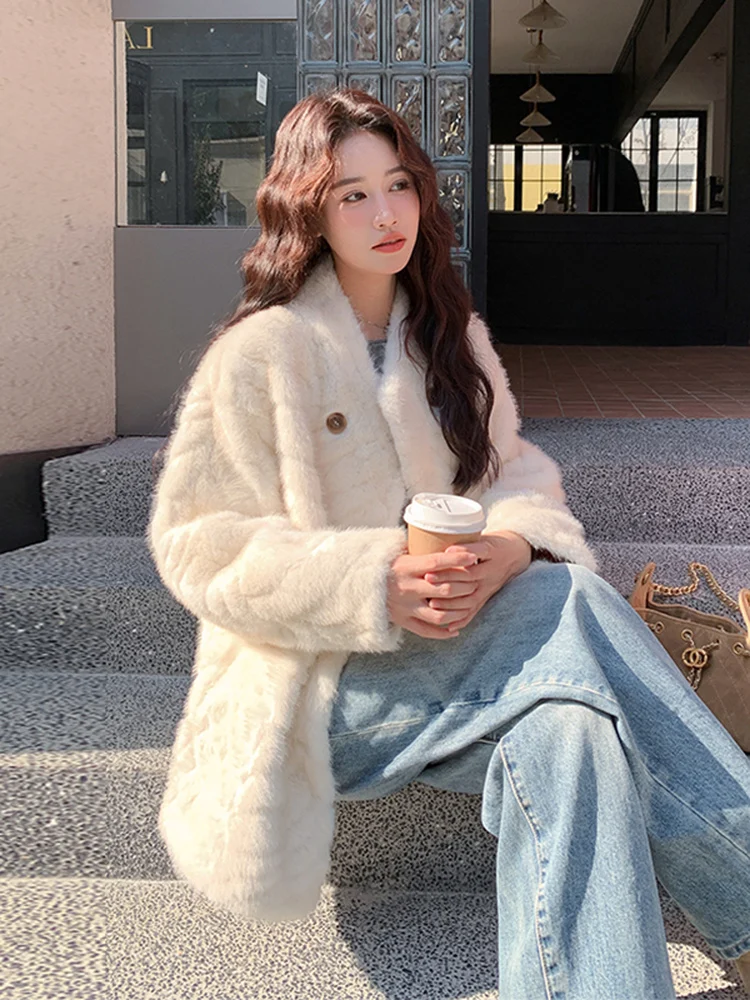 

Белая куртка из меха ягненка для женщин, осенне-зимняя, новая, теплая, водонепроницаемая, из норкового бархата, повседневная, свободного кроя, с боковыми карманами, длинный рукав