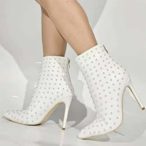 

Pure Matte Leather Full Pearl Pointed Toe Thin Heels Ankle Boots Women Zipper Side High Heel Bride Wedding Short Boots Shoes
