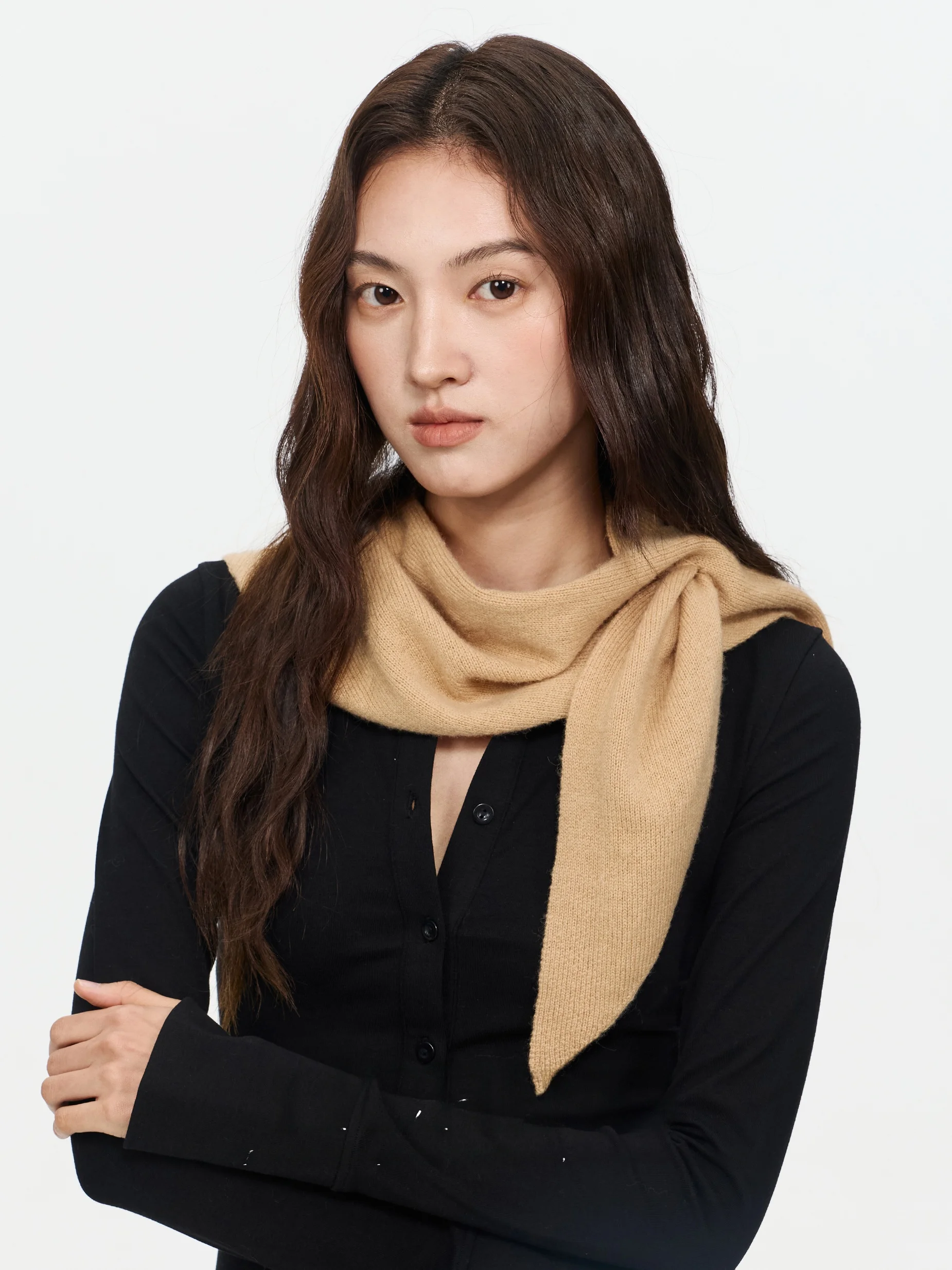 ピュアウールニットスカーフ女性用アウターウェア春秋暖かい無地三角ショール多用途ファッションアクセサリー