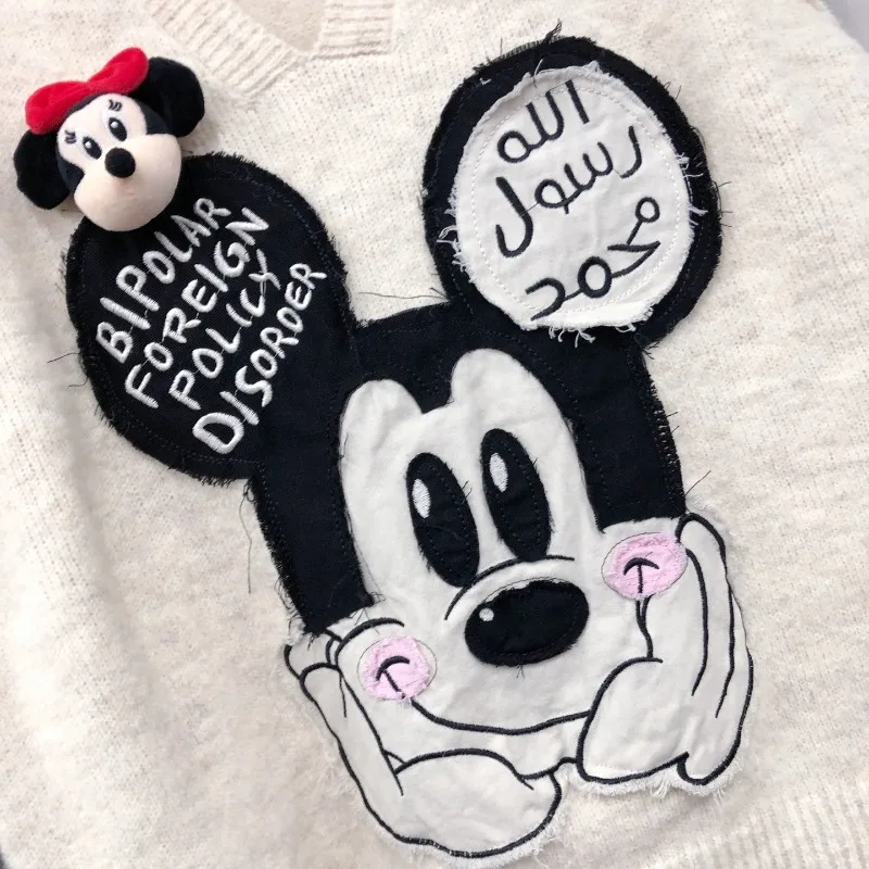 Autumn Winter Beautiful Embroidered Patch Knitted Vest For Women Korean Style V-neck Layered Sleeveless Sweater Waistcoat Jacket