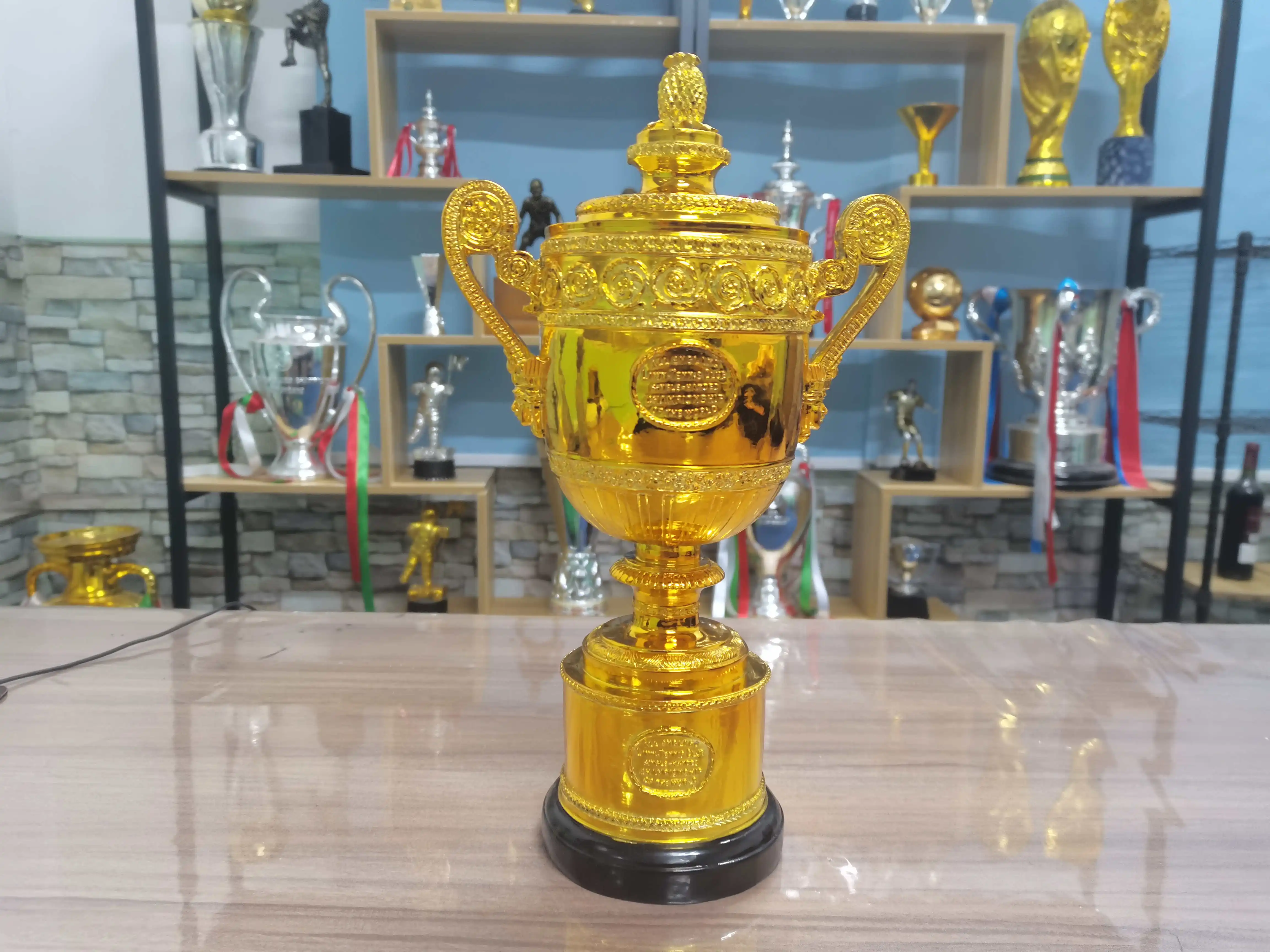 

hot 2021 Wimbledon Trophy Cup 36 CM Height The Tennis Championship Trophy The Champions Trophy Cup Novak Djokovic Fan's Souvenir