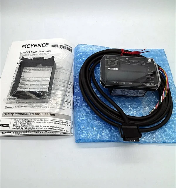 KEYENCE IL-1500 CMOS Multi-Function Analog Laser Sensor ใหม่และต้นฉบับ