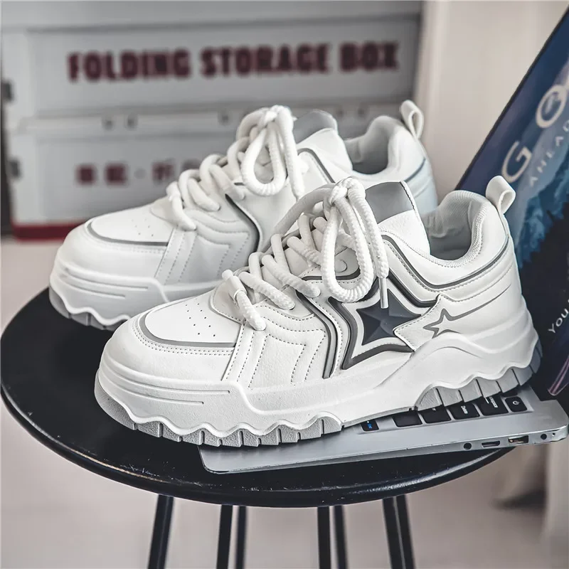 

Весна и осень 2024, новая корейская версия трендовой мужской обуви, спортивная обувь большого размера, мужская повседневная обувь, обувь высокого качества