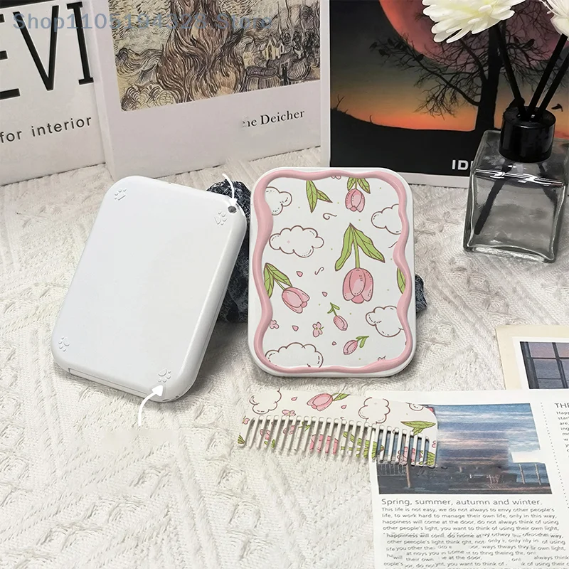 [MP] مرآة مكياج قابلة للطي على شكل زهور، مرآة جيب محمولة للنساء، مرآة مكياج مستطيلة لمستحضرات التجميل مع مشط