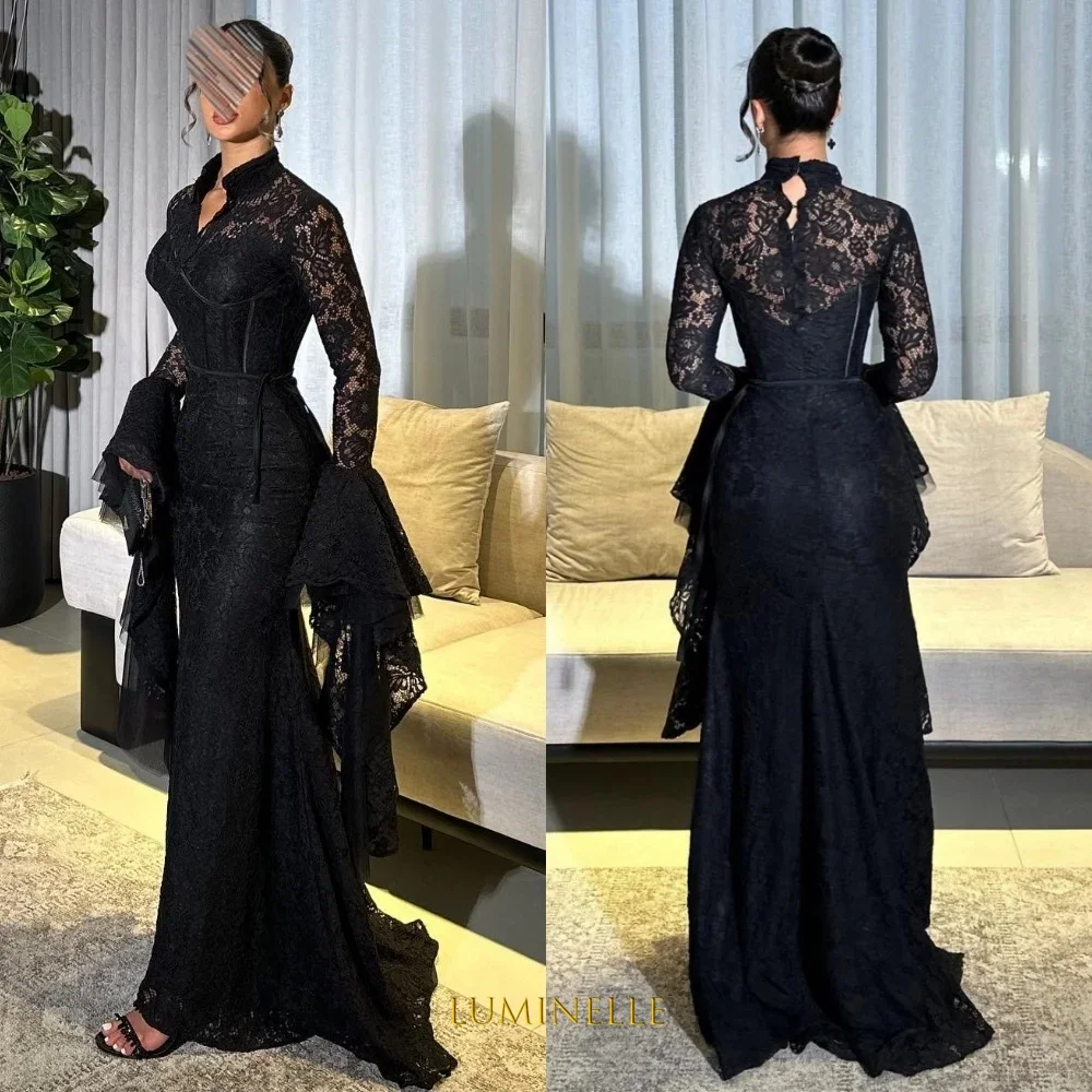 Customized Sizes Available Lace Pleat Mermaid V-neck Long Dresses Prom Dresses Exquisite Modern Style Evening Gowns Women