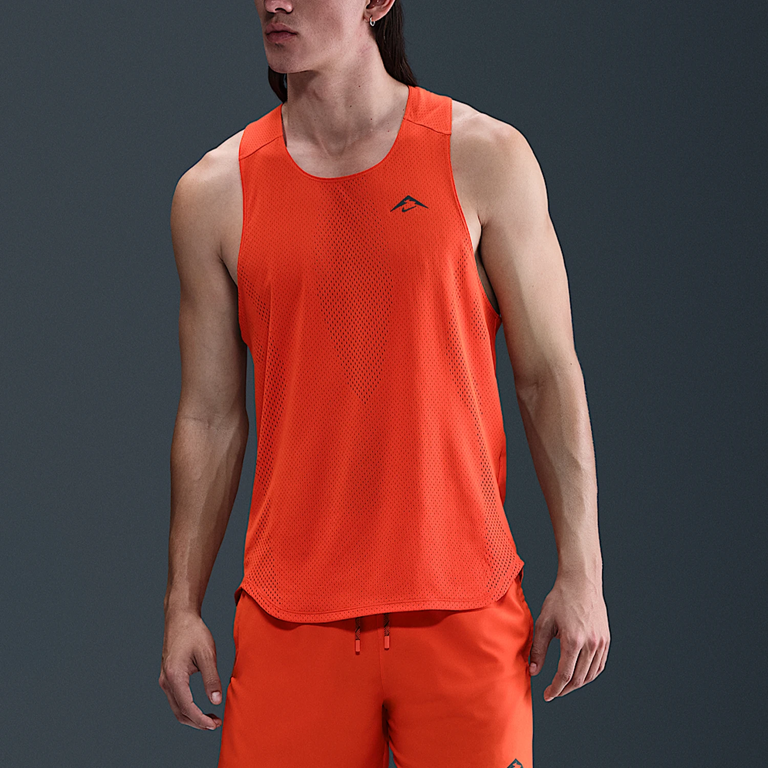 

Nike Authentic Dri-FIT Men's Mesh Knit Off-road T-Shirt Vest HV2142-633