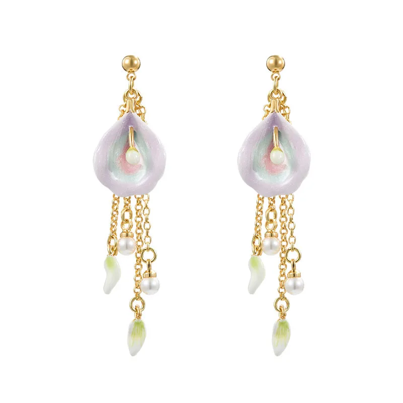 

Gentle Retro Style Long Tassel Petal Earrings Niche Design Dangle Earrings Light Purple Enamel Flower Pearl Charms Earrings